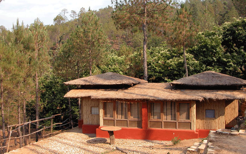 Chestnut Grove Himalayan Lodge in Chaukori