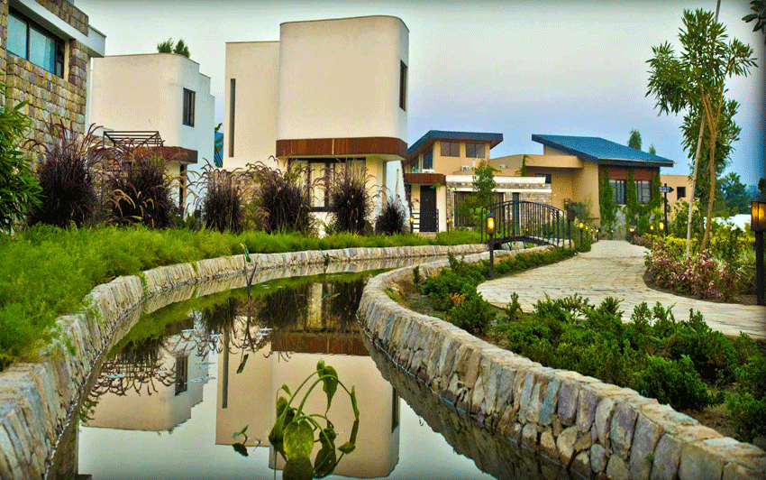 The Golden Tusk Resot in Jim Corbett